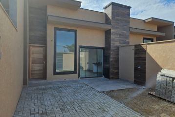 Residência no Balneário Riviera CA377